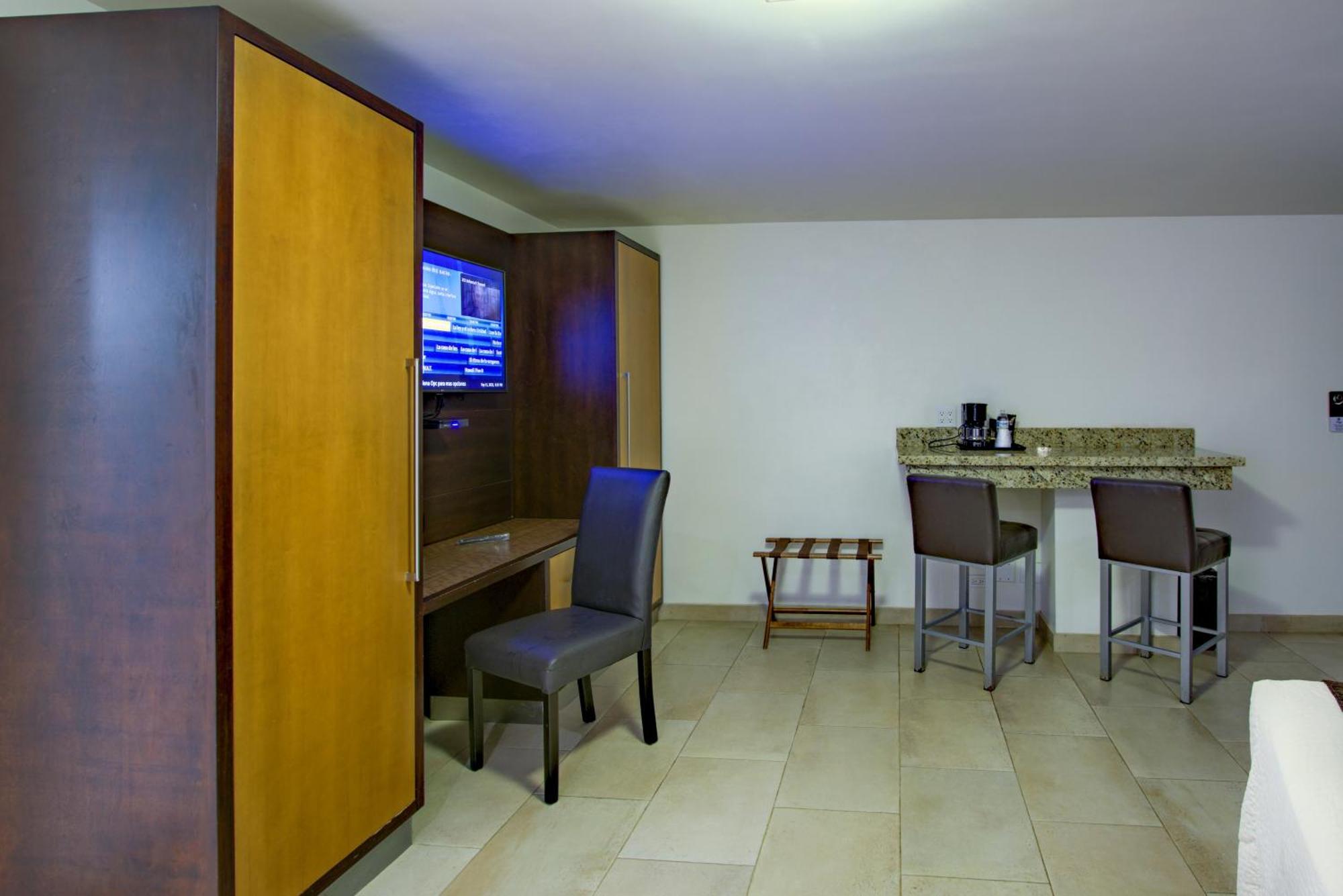 La Pinta Hotel Енсенада Стая снимка